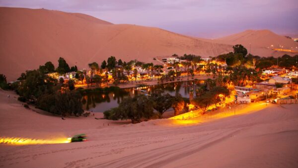 Huacachina oasis, Peru
